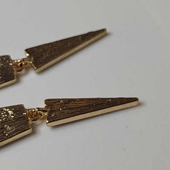 Blue And Gold Tone Metal Long Dangling Triangle Earrings - Picture 11 of 11